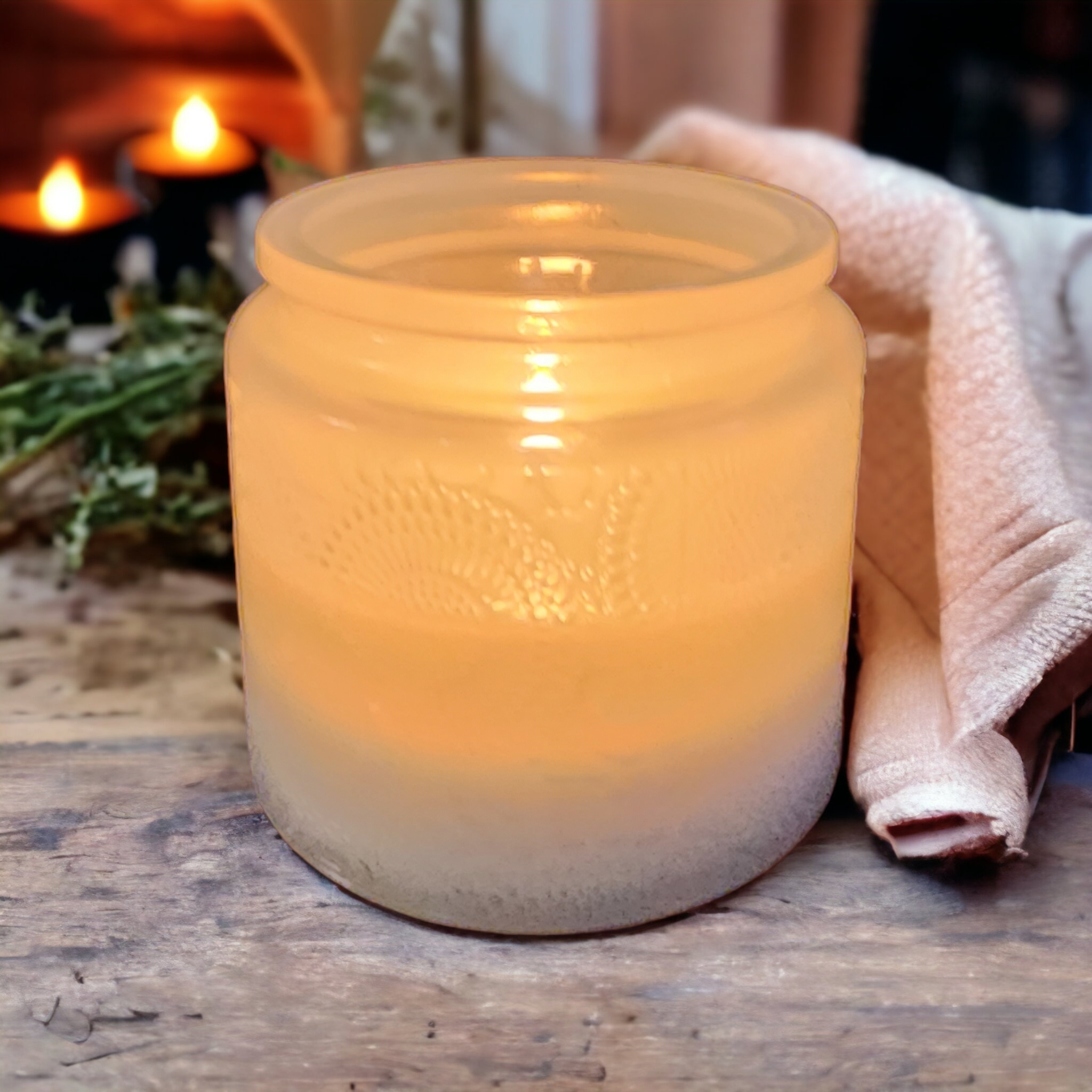 Elegance Soy Wax Scented Candle | Embossed Glass