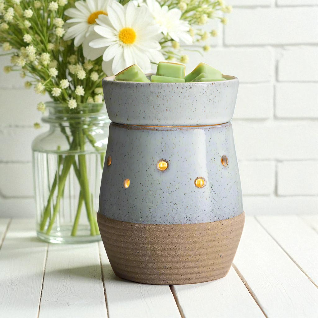 Rustic White Illumination Warmer | Complimentary Wax Melt as Free Gift