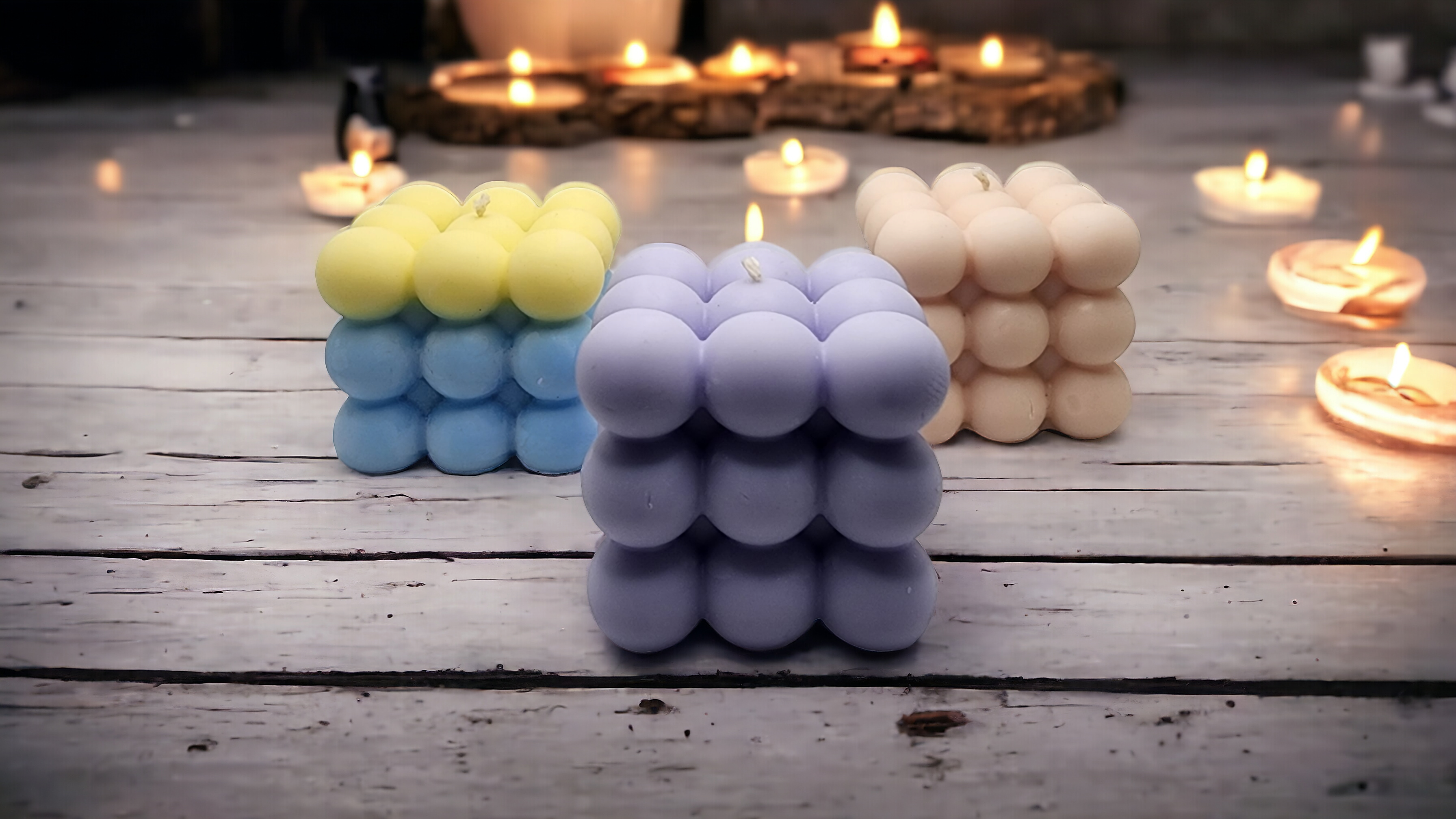 Bubble Pillar candle