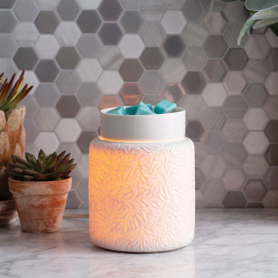 Electric Botanical Illuminzater Wax Warmer | Complimentary Scented Wax Melt