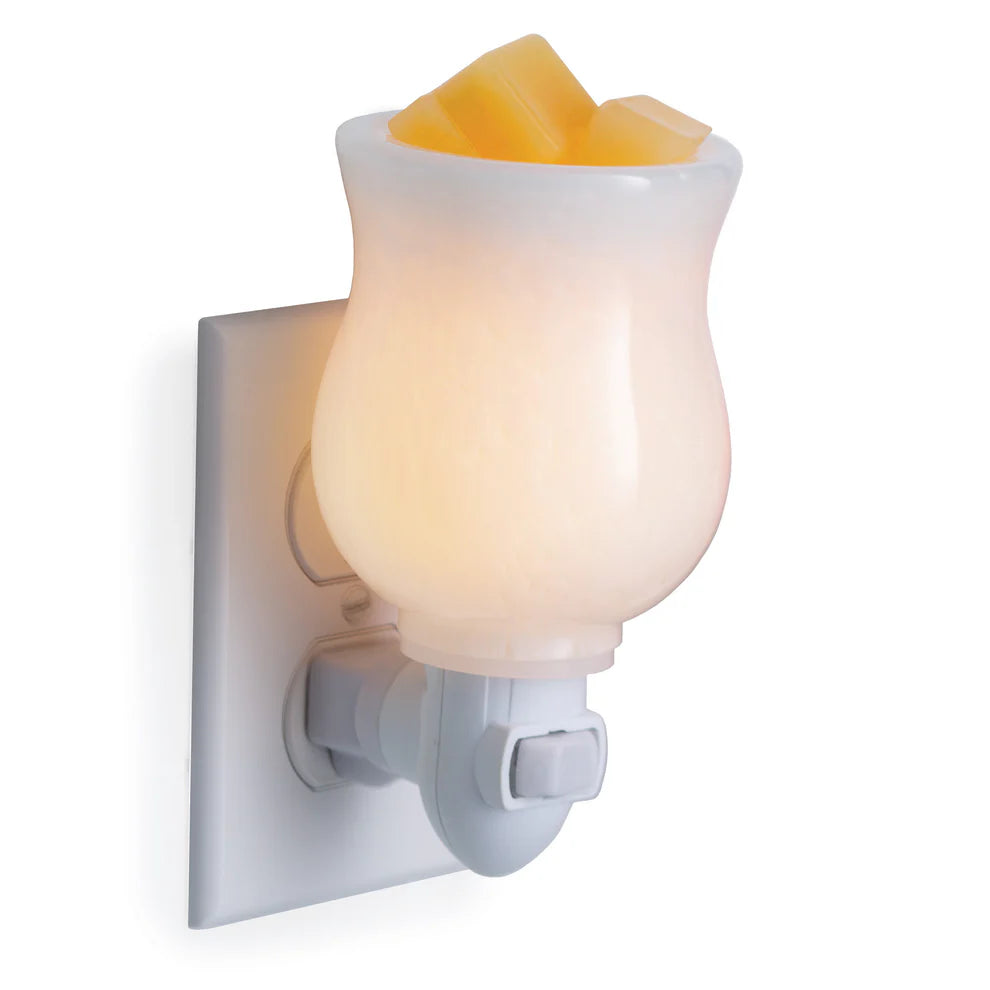 Moonstone Pluggable | Wax Warmer | Complimentary Scented Wax Melt